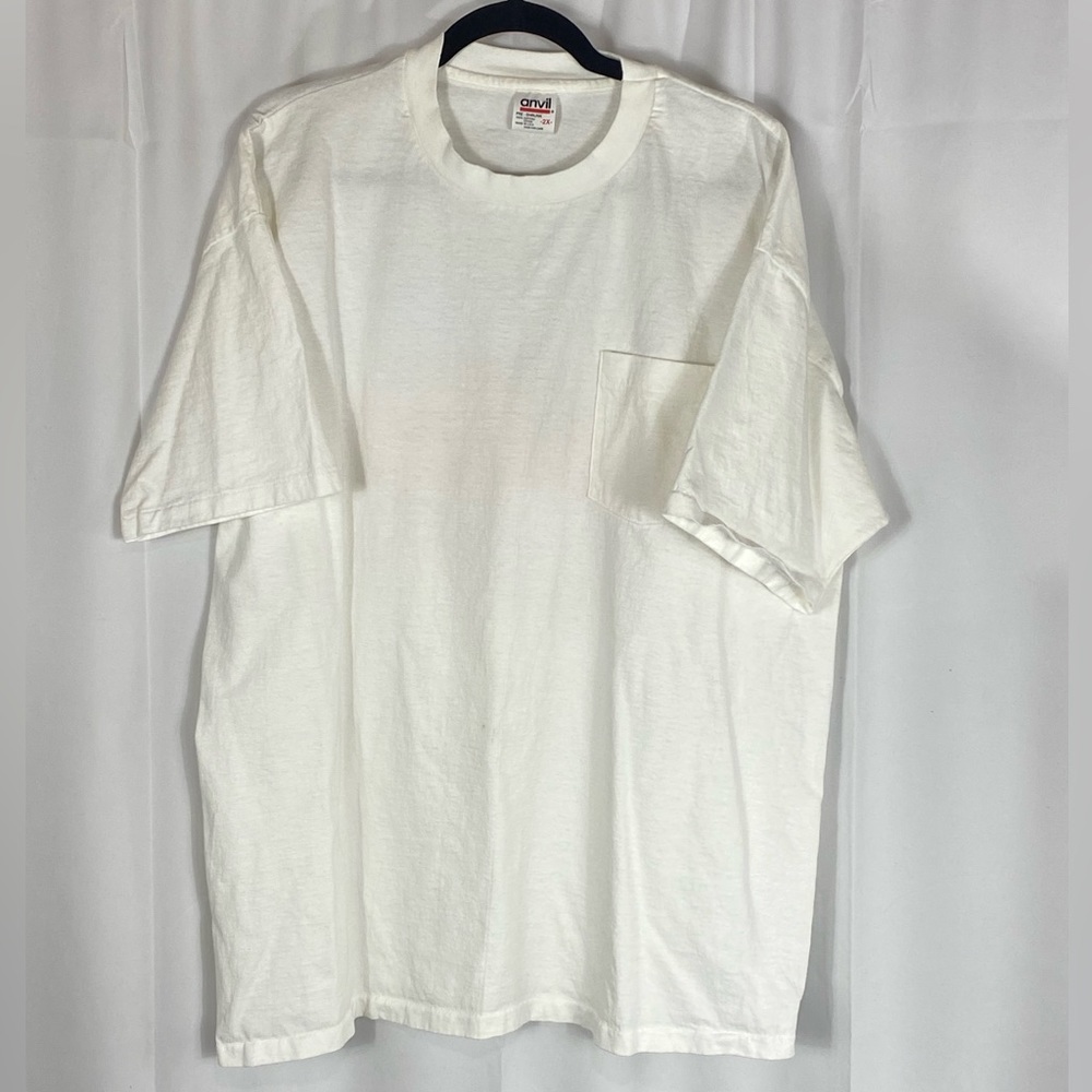 Men’s vintage 2XL Anvil brand tee